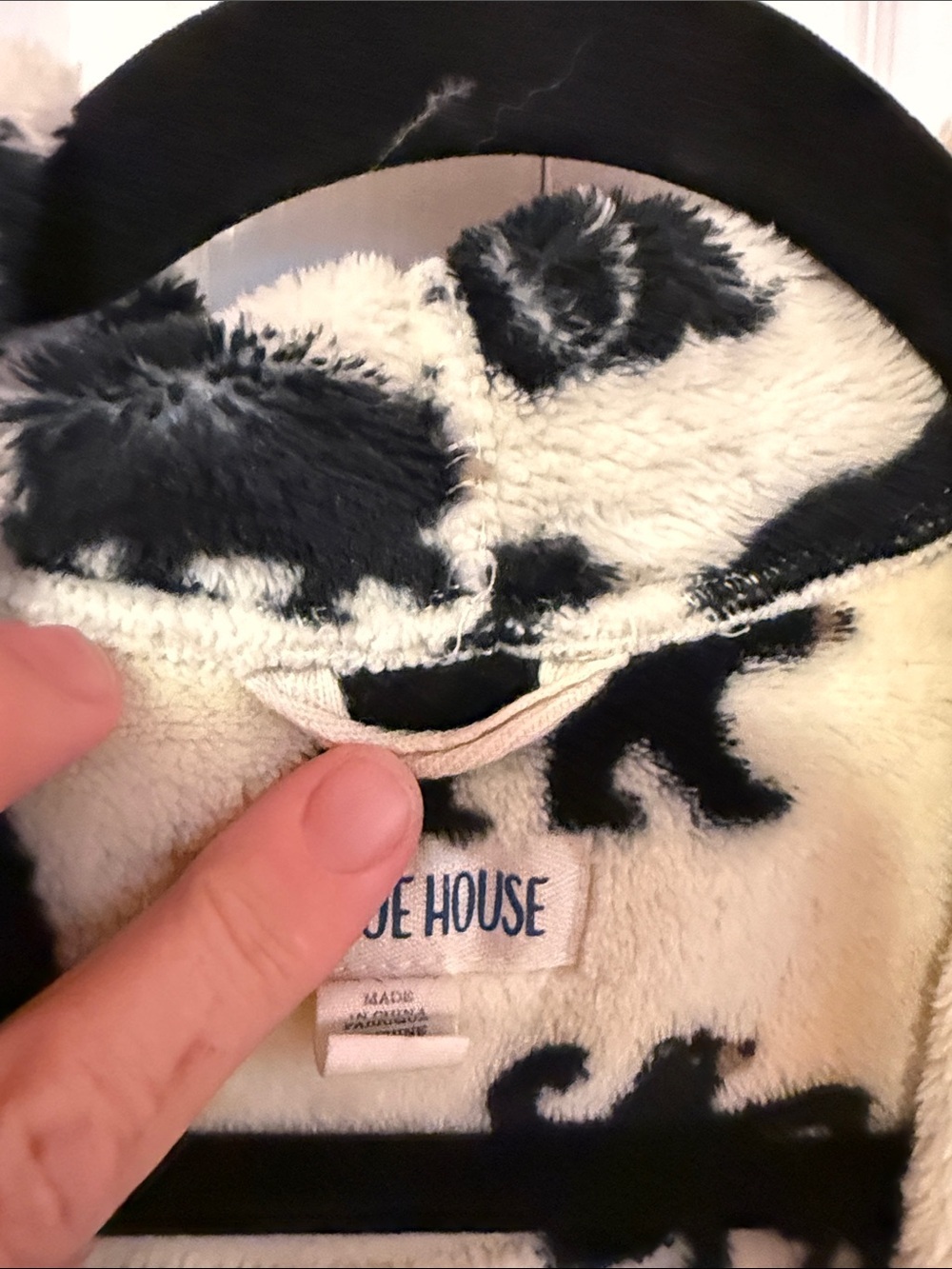 Mom & Me Hooded Fleece Robe with Black Bear Print - Picture 10 of 14